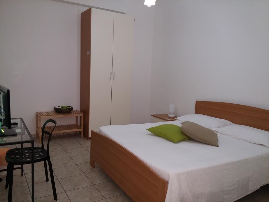 Akron B&B Sant'Alessio Siculo Exterior foto